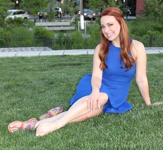 Rebecca Berardi feet photo thumbnail