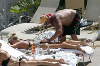 Brooke Hogan feet photo thumbnail