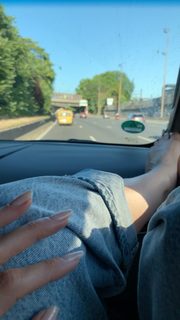Heidi Klum feet photo thumbnail