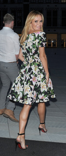 Amanda Holden feet photo thumbnail