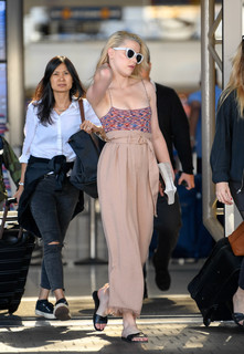 Amber Heard feet photo thumbnail
