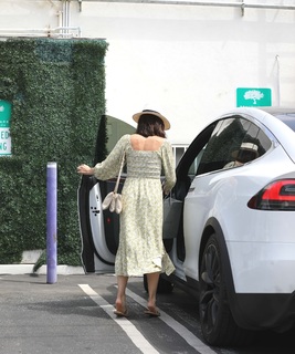 Jenna Dewan feet photo thumbnail