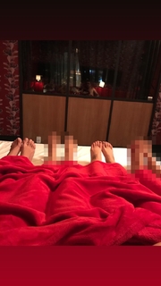 Juliana Paes feet photo thumbnail