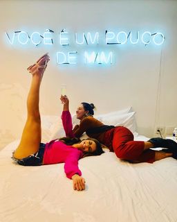 Juliana Paes feet photo thumbnail