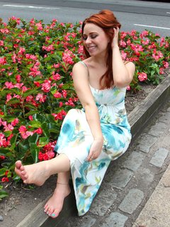 Rebecca Berardi feet photo thumbnail
