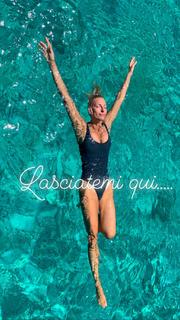 Federica Fontana feet photo thumbnail