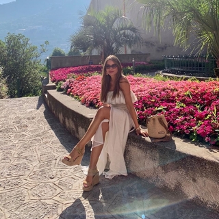 Sofía Vergara feet photo thumbnail