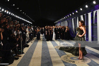 Kate Beckinsale feet photo thumbnail