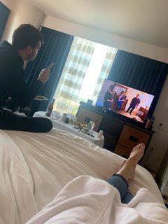 Grace Helbig feet photo thumbnail