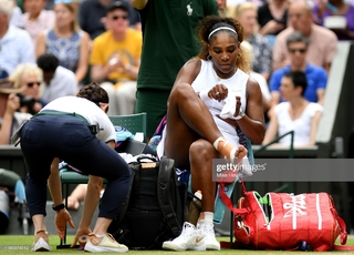 Serena Williams feet photo thumbnail