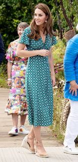 Catherine Princess of Wales feet photo thumbnail