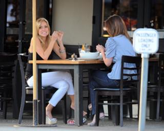 Audrina Patridge feet photo thumbnail