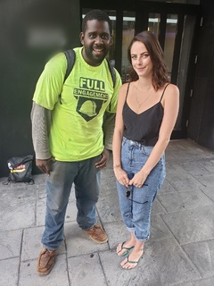 Kaya Scodelario feet photo thumbnail
