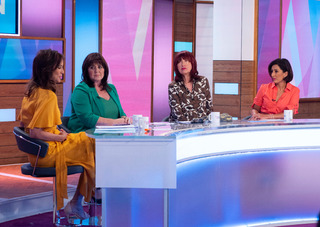 Andrea McLean feet photo thumbnail