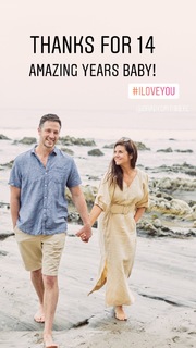 Tiffani Thiessen feet photo thumbnail