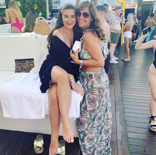 Brooke Vincent feet photo thumbnail