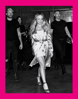 Mariah Carey feet photo thumbnail