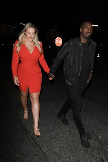 Iskra Lawrence feet photo thumbnail