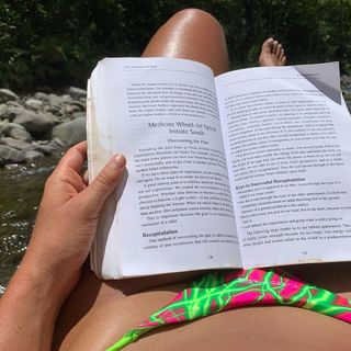 Julieanna Marie Goddard feet photo thumbnail