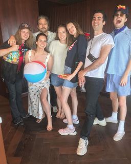 Lana Del Rey feet photo thumbnail