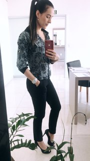 Alaine Crissiê feet photo thumbnail