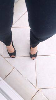 Alaine Crissiê feet photo thumbnail
