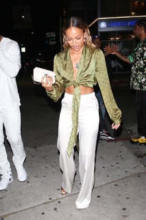 Karrueche Tran feet photo thumbnail