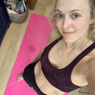 Fearne Cotton feet photo thumbnail