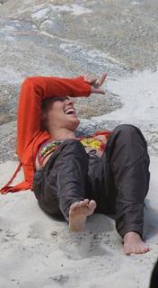 Carolina Dieckmann feet photo thumbnail