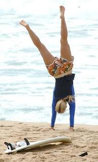 Carolina Dieckmann feet photo thumbnail