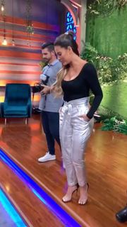 Gaby Espino feet photo thumbnail