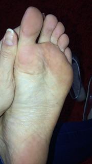 Alaine Crissiê feet photo thumbnail