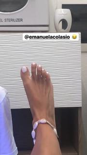 Giorgia Crivello feet photo thumbnail