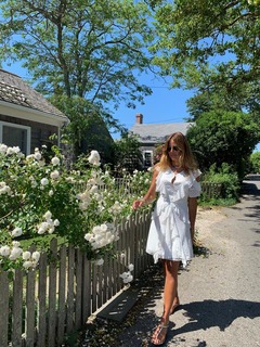 Kelly Bensimon feet photo thumbnail