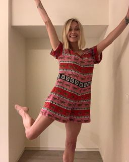 Fearne Cotton feet photo thumbnail