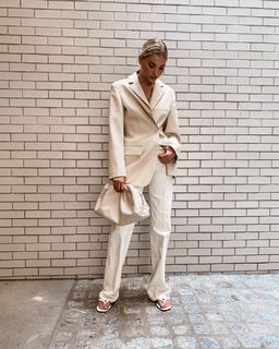 Elsa Hosk feet photo thumbnail