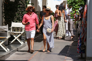 Eva Longoria feet photo thumbnail