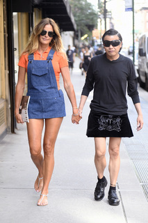 Kelly Bensimon feet photo thumbnail