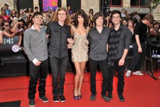 Selena Gomez feet photo thumbnail