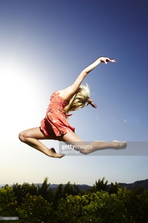 Nastia Liukin feet photo thumbnail