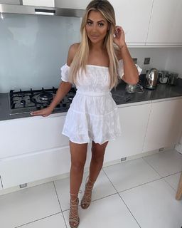 Chloe Ferry feet photo thumbnail
