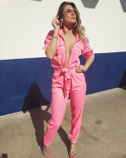 Lívia Andrade feet photo thumbnail