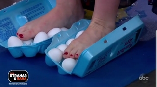 Sara Haines feet photo 3