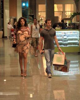Juliana Paes feet photo thumbnail