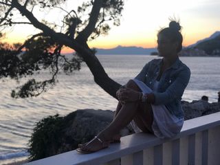 Karolina Kowalkiewicz feet photo thumbnail