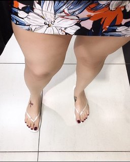 Jaqueline Mello feet photo thumbnail
