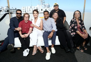 Cobie Smulders feet photo thumbnail