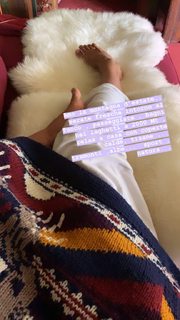 Federica Fontana feet photo thumbnail