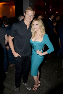 Katheryn Winnick feet photo thumbnail