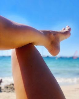 Nova Meierhenrich feet photo thumbnail